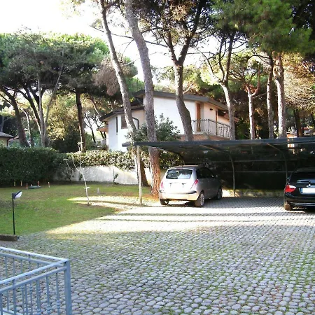 Sofia Villa Rosolina Mare